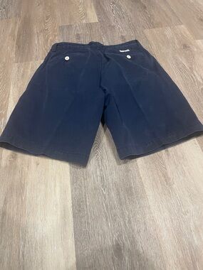 Vineyard vines Navy Cotton Shorts with Buttoned Back Pockets